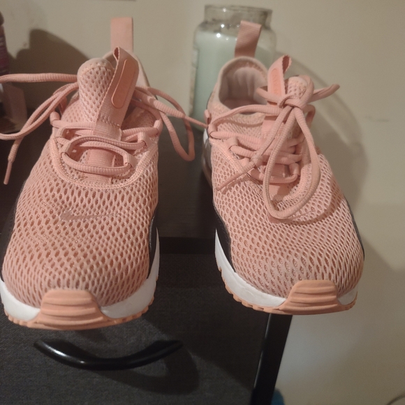 Kids Nike Sneakers - Picture 2 of 4